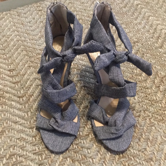 Vince Camuto Shoes - Brand new Vince camuto heels!